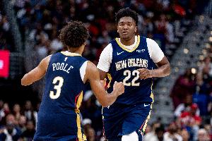 无力回天！普尔替补22分钟11中7拿到21分 三分8中6