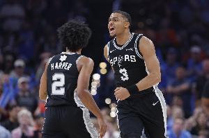 安东尼谈雷霆VS马刺：抛开明星球员 我认为马刺角色球员更胜一筹