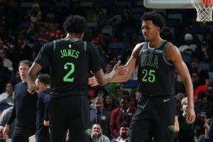 美记：鹈鹕对琼斯要价2首轮 对墨菲要价3首轮 还要搭潜力年轻球员