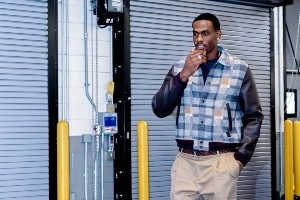 杰伦·杜伦晒照！球场硬汉的场外穿搭也很硬核！