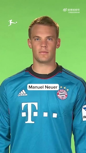 把足球时钟拨回2013年🕰青涩的孙兴慜、莱万，穆勒好像没变化