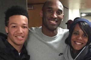 布伦森：对詹姆斯只有尊重 能和科比合照简直太疯狂了