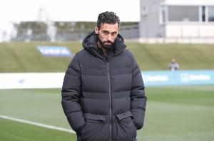 罗马诺：阿韦洛亚是否会执教到赛季结束尚不确定，取决于他的表现