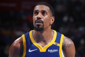 张佳玮：桑托斯和梅尔顿的作用在队里没人能替 勇士需要硬起来