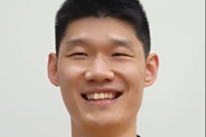 孙铭徽和赵岩昊：最喜欢用胡金秋的表情包 我们有很多他的表情包