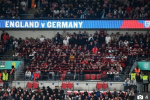 太阳报：温布利新增10000个站立席位，成为英国站立位置最多球场