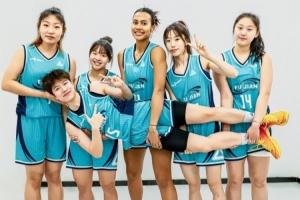 福建女篮主教练：对几位新球员的表现感到满意 看到了球队的希望