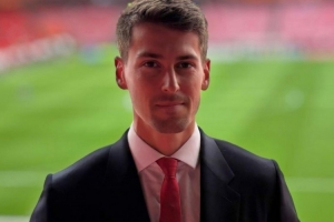 曼晚：曼联大力改革数据部门，招聘API、人工智能等领域人才