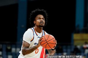 上场就赢分！古德温半场出战16分钟正负值+24 拿到13分6助