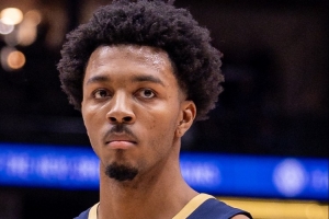 记者：综合年龄、能力、合同 墨菲确实要比小波特多值1-2个首轮