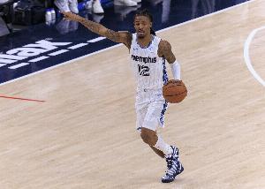 截止日后会继续留队？莫兰特：我是唯一被你问这个问题的人吗？