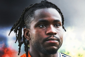 土媒：马尔穆什被推荐给加拉塔萨雷，但后者首选目标仍是卢克曼