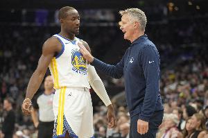 媒体人：若勇士当年选小瓦本季还能挣扎一下 库明加&勇士两相耽误