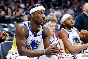 巴特勒谈穆迪三分：让我&追梦&库里打得更轻松 必须为他创造机会