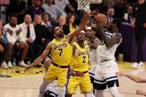 奥康纳：湖人有意打包范德比尔特&文森特 寻求升级侧翼