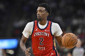 有戏？名记：湖人和鹈鹕前锋赫伯特·琼斯之前互相有意