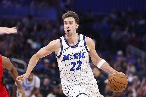 小瓦谈柏林赛：情绪化且非常消耗的一周 很高兴最后打出一些表现