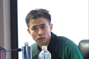 赵继伟：两个月恢复期很漫长 看着球队训练备战我也很着急