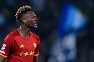 记者：维拉对签亚伯拉罕持乐观态度，贝西克塔斯买断条款1100万镑