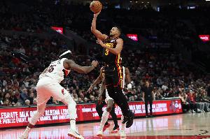 造了很多杀伤！麦科勒姆15中6&罚球11中7 砍下20分3板4助