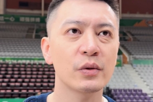 杨鸣：对赵继伟伤势有顾虑 考虑球队现况&状态后复出 时间有限制
