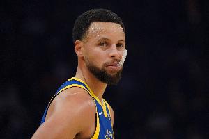 安东尼：如果你在讨论GOAT 你怎么可以不把库里放在讨论之列呢