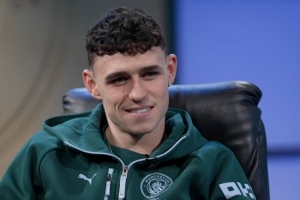 福登：有时连我都会被谢尔基晃到，真不知道防守球员是什么感受