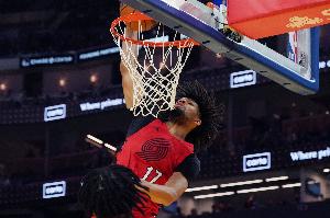 开拓者在主场对老鹰豪取九连胜 这波连胜开始于2018年1月6日