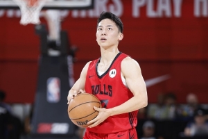 伤愈复出赛季首秀！河村勇辉G联赛出战16分钟 3中0得到2分2板7助