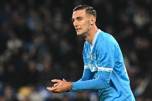 迪马：若昂·佩德罗反悔，比萨转而希望从那不勒斯引进旧将卢卡