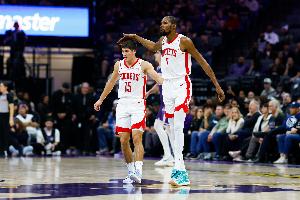 KD：谢泼德能投三分也能突破创造机会 我们需要他打出这种表现