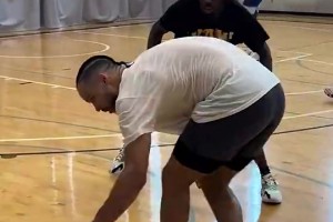 王治郅此前称赞郭士强的球技：那转身，绝对比他侄子快！